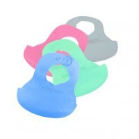 BABYONO Miękki śliniak z regulowanym zapięciem 1 szt.