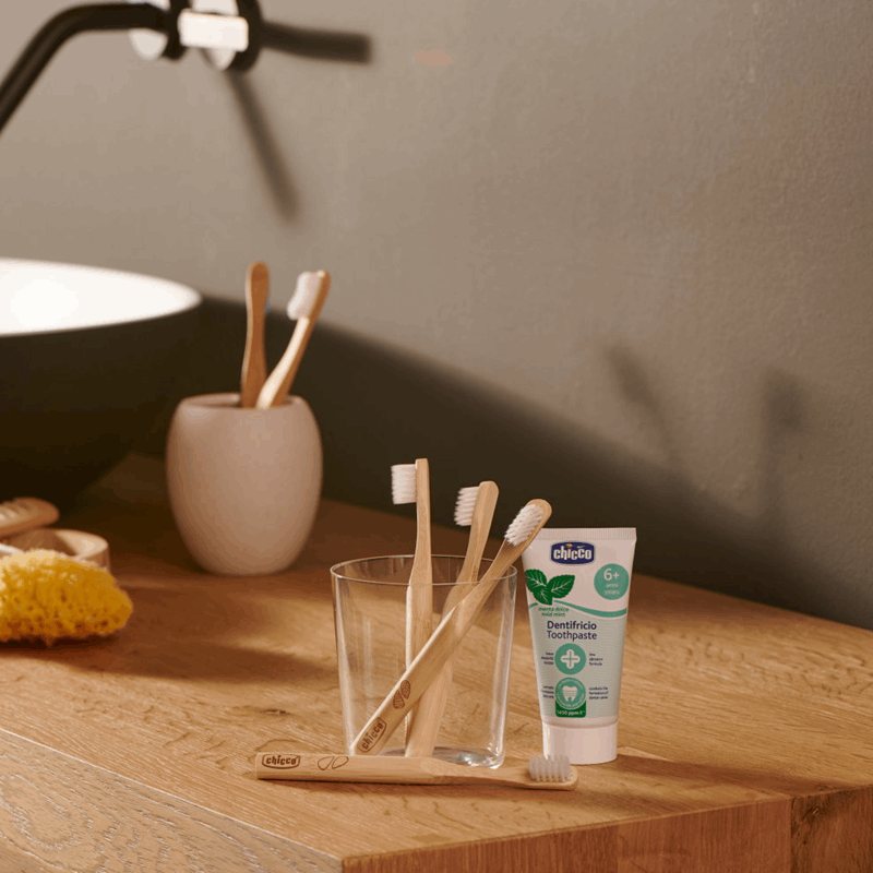 Chicco Pasta do zębów z fluorem o smaku łagodnej mięty (od 6 lat), 50 ml