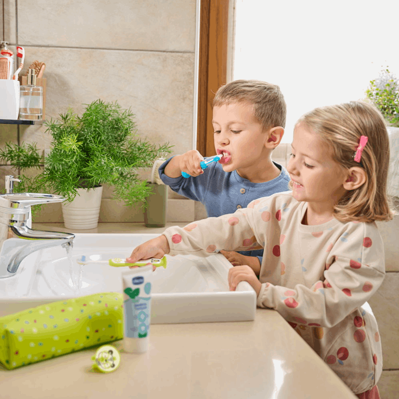 Chicco Pasta do zębów z fluorem o smaku łagodnej mięty (od 6 lat), 50 ml