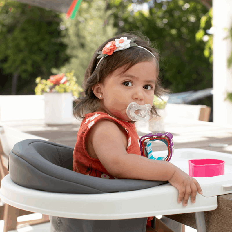 Chicco Smoczek uspokajający silikonowy PhysioForma Soft neutral 6-16 m, 2 szt.