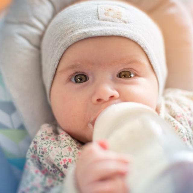 Alergia na białka mleka krowiego – objawy. Mleka modyfikowane dla alergika