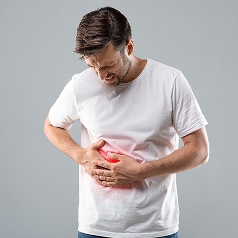 Ból wątroby co może oznaczać i jak sobie z nim radzić?