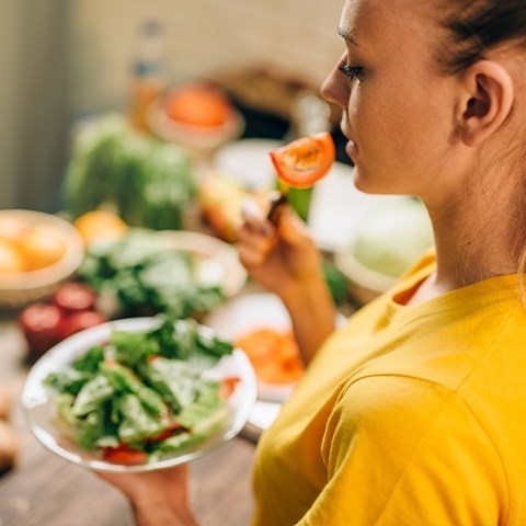 Dieta wątrobowa – jak komponować posiłki? Jakich produktów unikać?