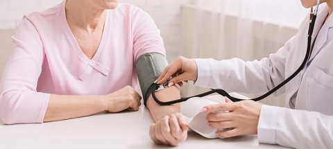 Jak wybrać aparat do mierzenia ciśnienia?