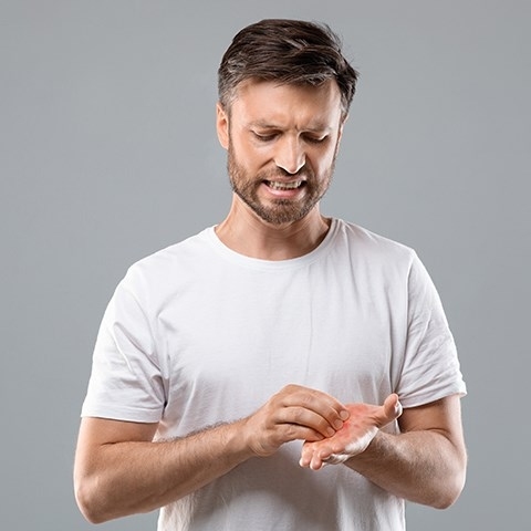 Jak żyć z łuszczycą - skuteczne porady dla chorych