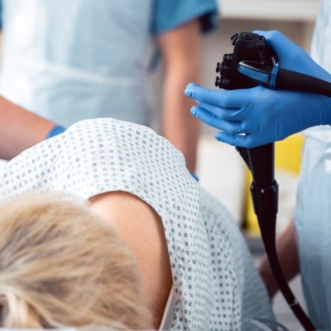 Kolonoskopia - jak przebiega badanie, ile trwa i jak się przygotować?