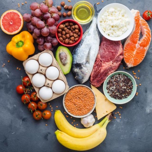 Piramida zdrowego żywienia - czym jest i jak ją wykorzystać w codziennym życiu?