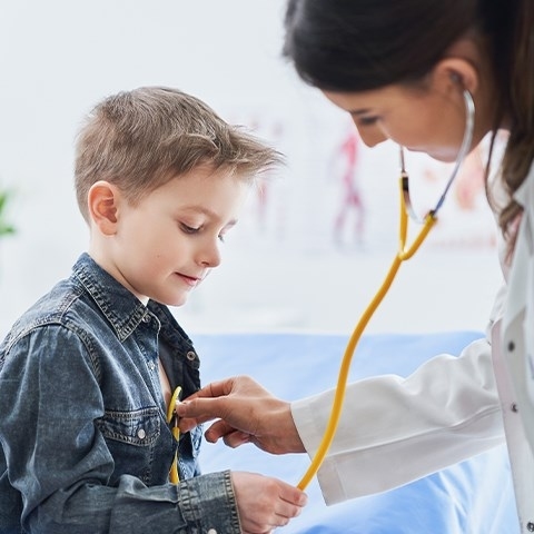 Zapalenie płuc - przyczyny, objawy i leczenie