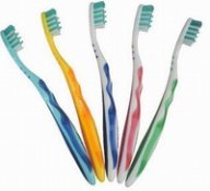 JORDAN ADVANCED Szczoteczka do zębów ŚREDNIA 1 szt.