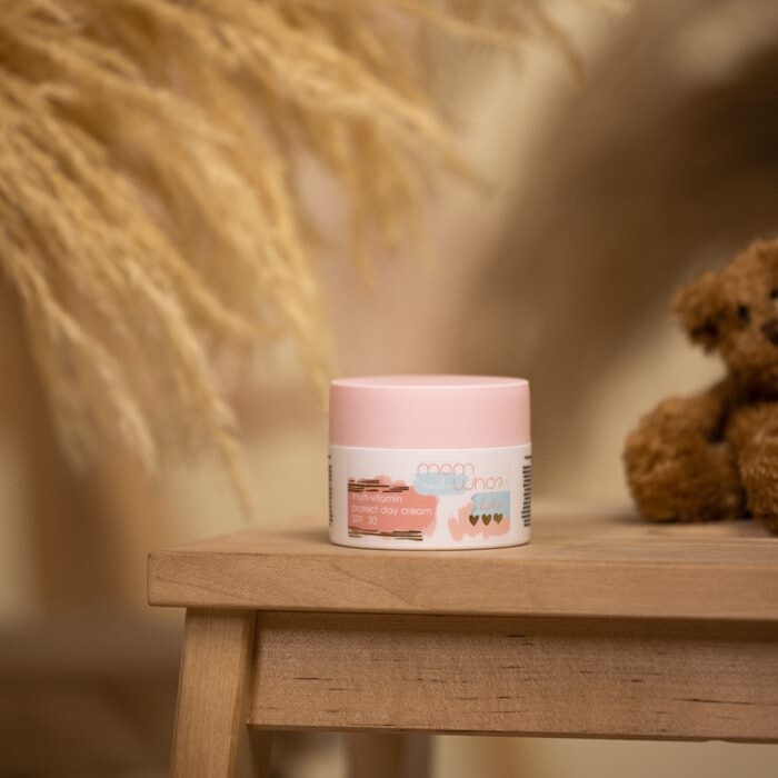 Mom & Who? Kids Krem dla dzieci multiwitaminowy SPF30 50 ml
