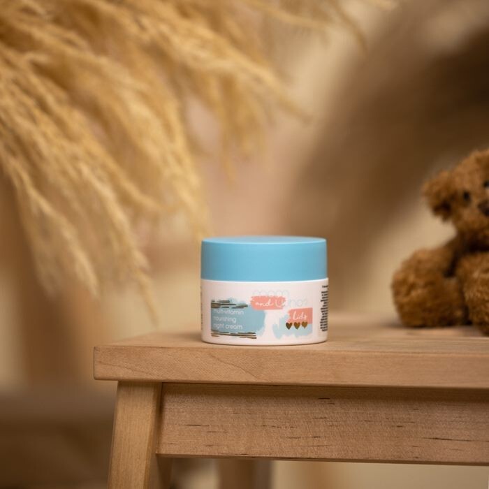 Mom & Who? Kids Krem multiwitaminowy na noc dla dzieci 50 ml