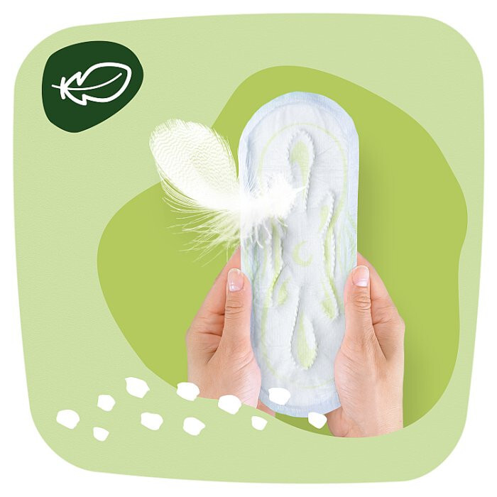 NATURELLA Classic Normal Camomile Podpaski 10 szt.