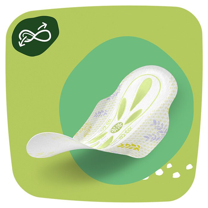 NATURELLA CLASSIC NORMAL CHAMOMILE Podpaski ze skrzydełkami 10 szt.