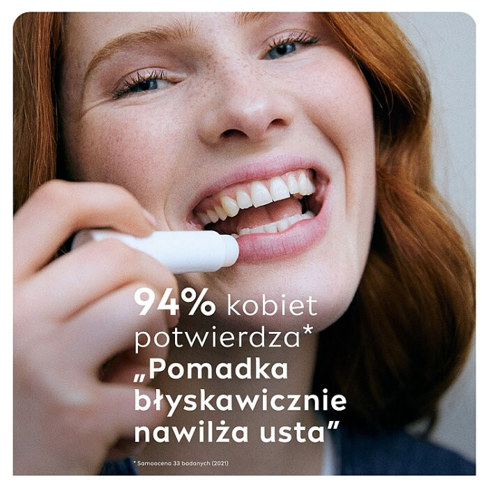 Nivea Hydro Care nawilżająca pomadka do ust, 4,8 g