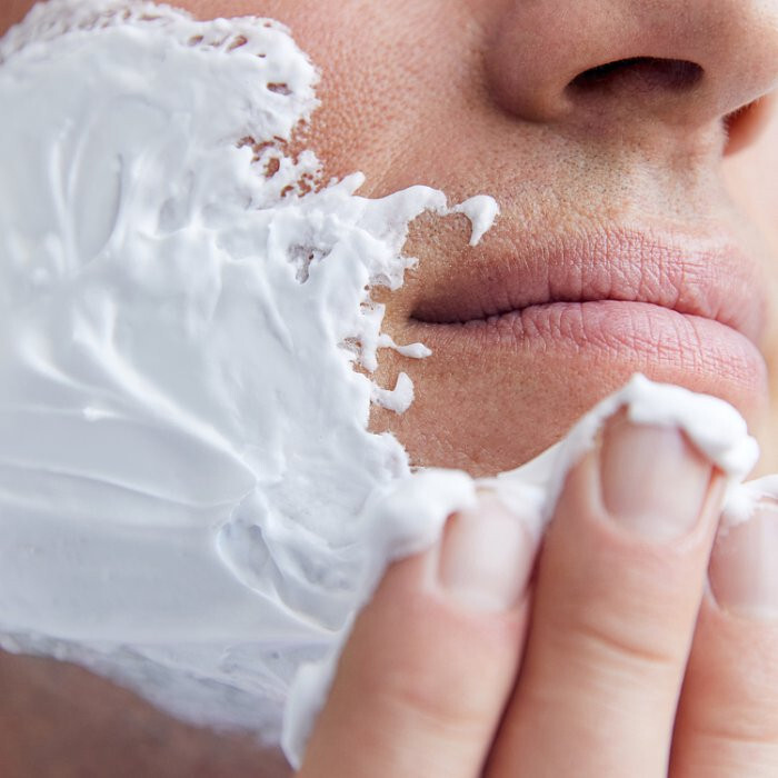 Nivea Men Sensitive Recovery regenerująca pianka do golenia, 200 ml