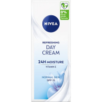 Nivea Odświeżający Krem na dzień 24H nawilżenia SPF 15, 50 ml
