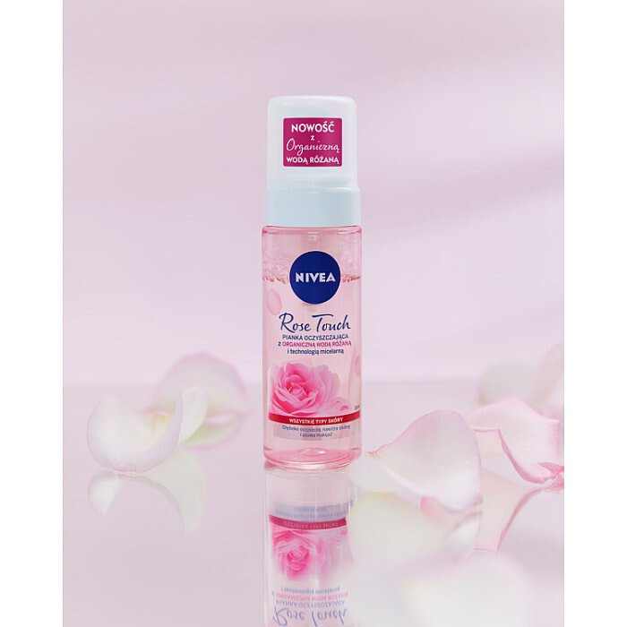 NIVEA Rose Touch Pianka oczyszczająca do twarzy 150 ml
