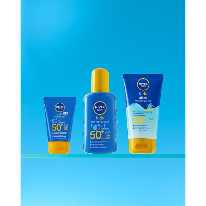 NIVEA SUN KIDS Ochronny spray na słońce dla dzieci SPF50+ 200 ml