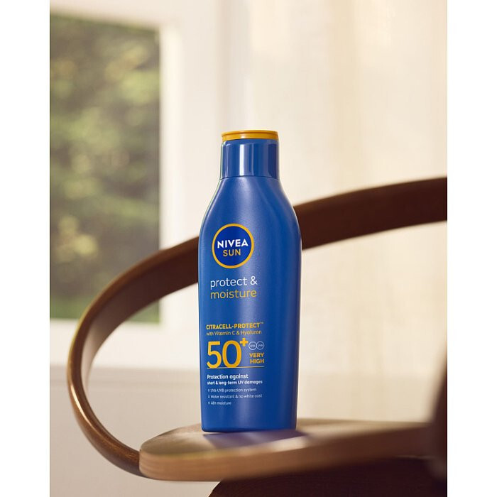 NIVEA SUN Protect & Moisture Balsam do opalania SPF50+ 200 ml