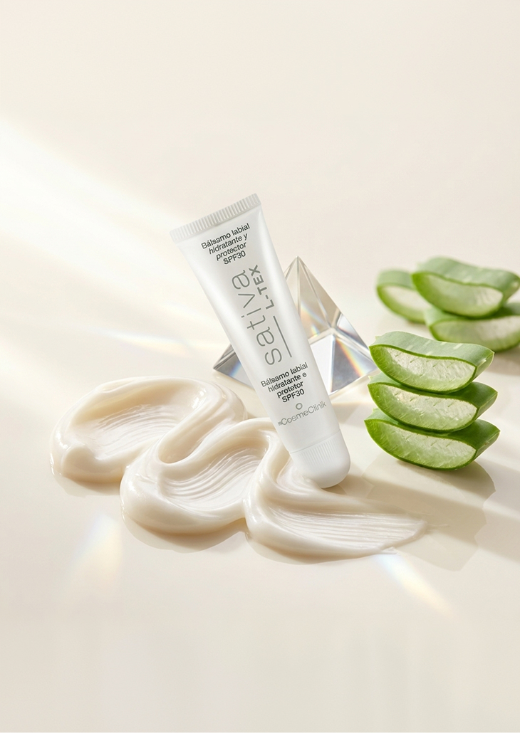 Tubka Sativa L-Tex SPF30 15 ml wśród aloesu i kremowej tekstury